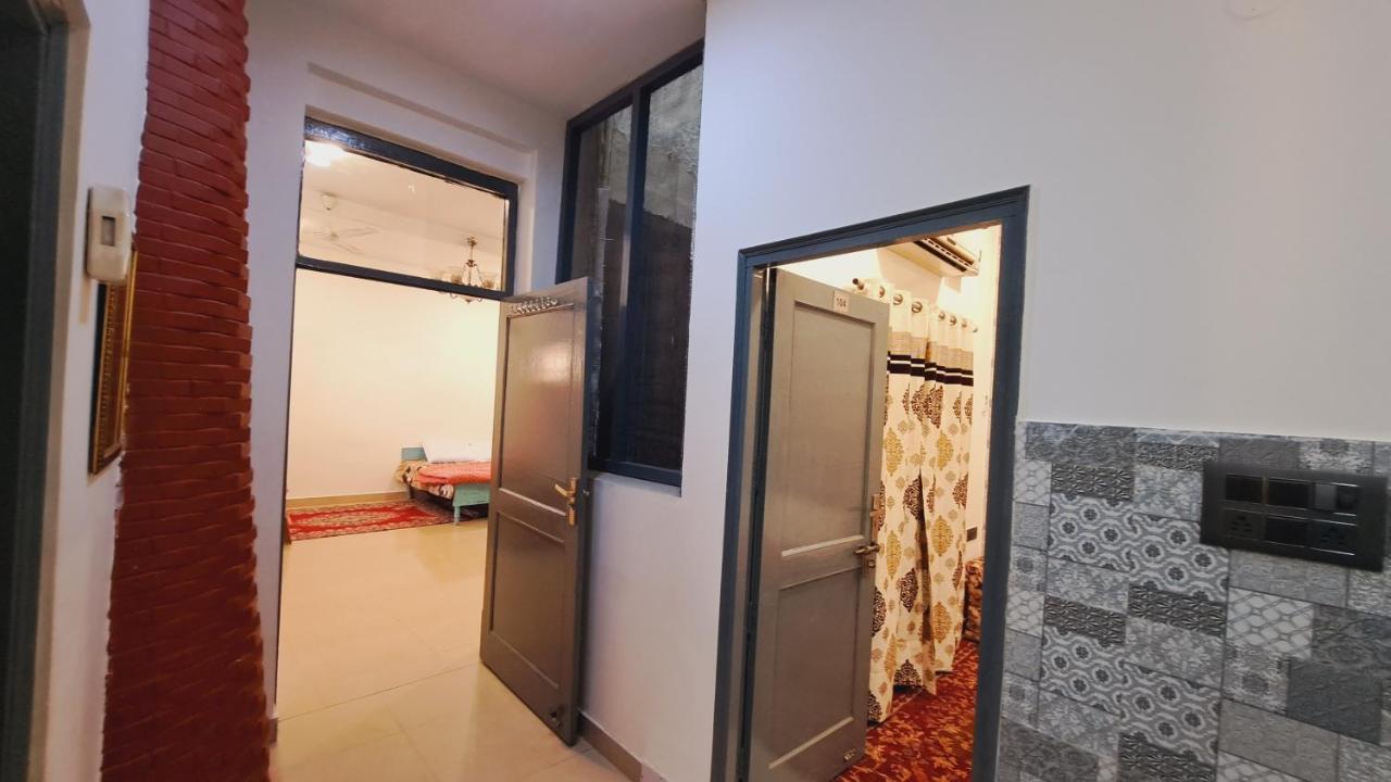 Sufi Khandar Home Stay Nueva Delhi Exterior foto