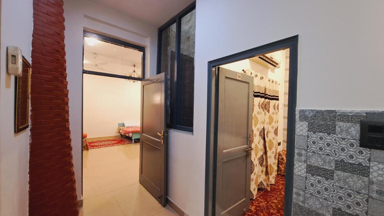 Sufi Khandar Home Stay Nueva Delhi Exterior foto