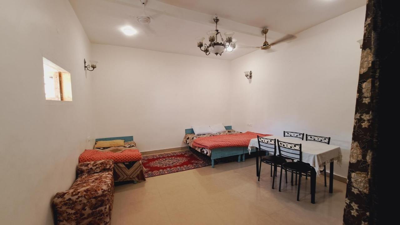 Sufi Khandar Home Stay Nueva Delhi Exterior foto