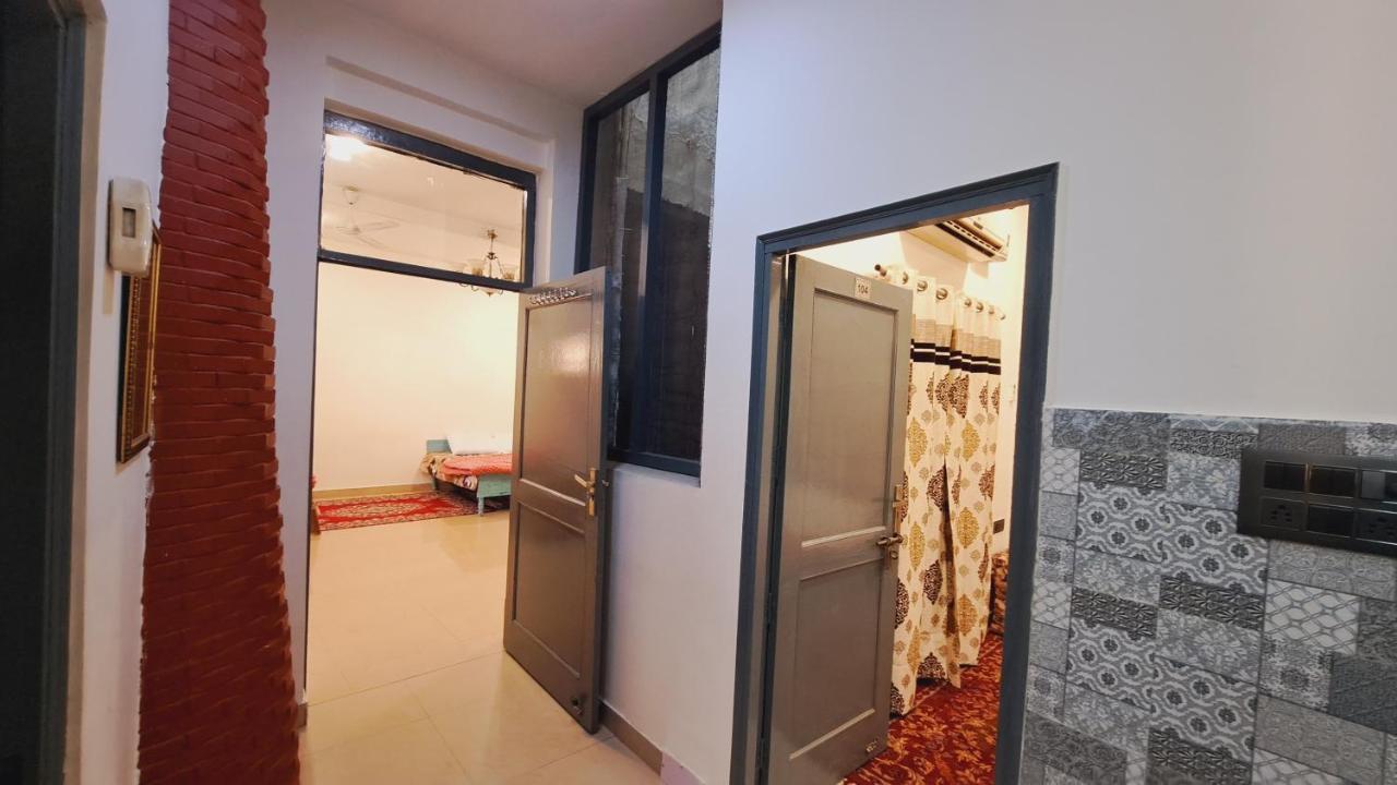 Sufi Khandar Home Stay Nueva Delhi Exterior foto