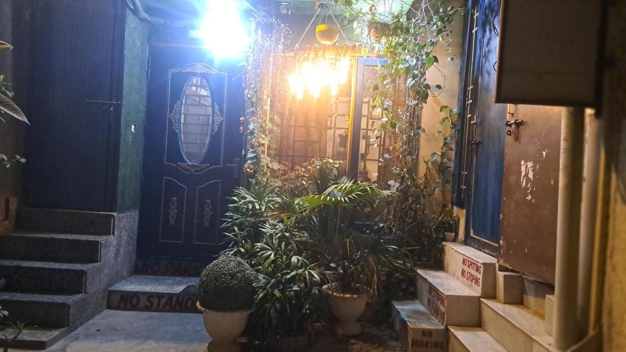 Sufi Khandar Home Stay Nueva Delhi Exterior foto