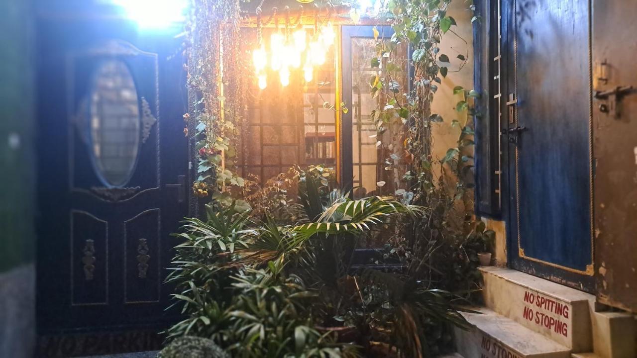 Sufi Khandar Home Stay Nueva Delhi Exterior foto