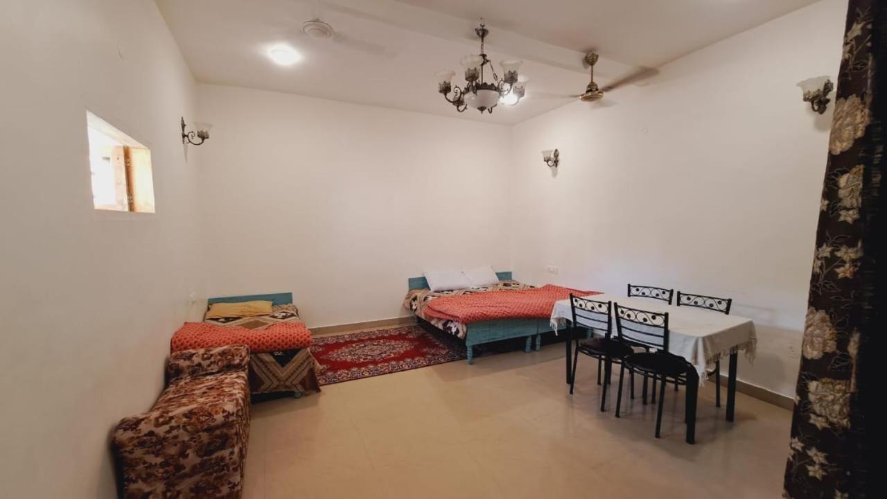 Sufi Khandar Home Stay Nueva Delhi Exterior foto